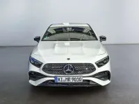 Gebraucht Mercedes A200 AMG 150 PS (110 kW) 2025 Metalliclack kosmosschwarz Kombi