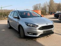 Usata Ford Focus 125 CV (91 kW) 2018 Argento Station wagon