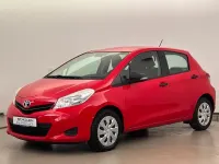 Gebraucht Toyota Yaris Cool 99 PS (72 kW) 2012 Super red 5 Kleinwagen