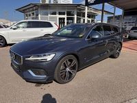 Gebraucht Volvo V60 Inscription 341 PS (250 kW) 2020 Blau Kombi