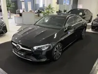Gebraucht Mercedes CLA180 136 PS (100 kW) 2022 Kosmosschwarz  metalliclack Limousine