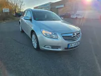 Używany Opel Insignia Active 110 KM (80 kW) 2013 Srebrny Kombi
