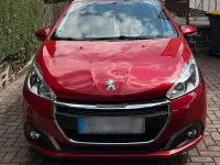 Gebraucht Peugeot 208 84 PS (61 kW) 2016 Rot Kleinwagen