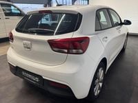 Gebraucht Kia Rio Vision 101 PS (74 kW) 2022 Weiß Limousine