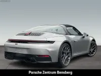 Neu Porsche 911 Targa 4S 480 PS (353 kW) 2025 Silber Cabrio