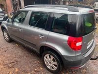Gebraucht Skoda Yeti 110 PS (80 kW) 2010 Grau SUV