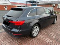 Gebraucht Audi A4 150 PS (110 kW) 2016 Blau Kombi