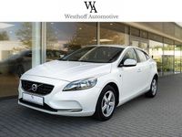 Gebraucht Volvo V40 Ocean Race 150 PS (110 kW) 2016 Crystal white pearl / metallic Kombi