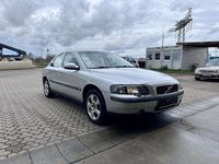 Gebraucht Volvo S60 163 PS (119 kW) 2002 Silber Limousine