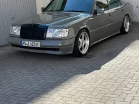 Gebraucht Mercedes E280 197 PS (144 kW) 1993 Grau Limousine