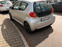 Gebraucht Toyota Aygo 67 PS (49 kW) 2006 Silber Kleinwagen