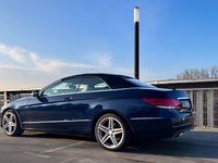Gebraucht Mercedes E350 252 PS (185 kW) 2013 Blau Cabrio