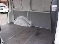 Gebraucht VW Transporter 102 PS (75 kW) 2017 Candyweiß Van