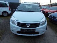 Gebraucht Dacia Sandero 75 PS (55 kW) 2012 Weiß Limousine