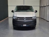 Gebraucht VW T6 150 PS (110 kW) 2015 Reflexsilber metallic Van