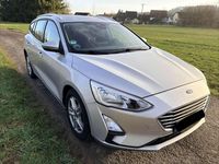 Gebraucht Ford Focus 120 PS (88 kW) 2019 Silber Kombi