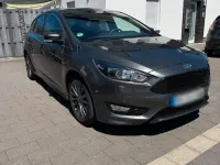 Używany Ford Focus ST 182 KM (133 kW) 2018 Czarny Sedan/Limuzyna