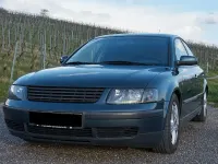 Second-hand VW Passat 150 CP (110 kW) 1998 Gri Berlinǎ