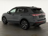 Neu VW Tiguan R-line 193 PS (141 kW) 2025 Delfingrau metallic SUV