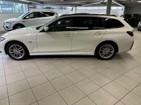 Gebraucht BMW 320e M Sport 163 PS (119 kW) 2022 Weiß Kombi