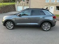 Gebraucht VW T-Roc Move 150 PS (110 kW) 2024 Grau SUV
