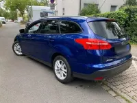 Gebraucht Ford Focus Trend 125 PS (91 kW) 2017 Blau Kombi