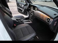 Gebraucht Mercedes GLK250 204 PS (150 kW) 2012 Weiß SUV
