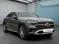 Gebraucht Mercedes GLC200 204 PS (150 kW) 2024 Grau SUV