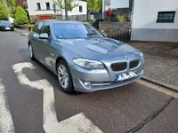 gebraucht BMW 520 d Touring - Spacegrey PANO, AHK, 8Reifen(S/W)