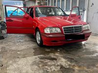 Gebraucht Mercedes C200 102 PS (75 kW) 2000 Rot Limousine