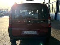 Gebraucht Peugeot Bipper Basis 73 PS (53 kW) 2010 Rot Van / Kleinbus