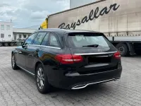 Gebraucht Mercedes C220 170 PS (125 kW) 2018 Schwarz Kombi
