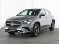 Gebraucht Mercedes GLA200 Advanced 163 PS (119 kW) 2025 lack mountaingrau SUV