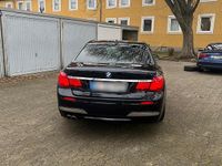 Gebraucht BMW 730 M Sport 258 PS (189 kW) 2012 Blau Limousine
