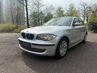 Second-hand BMW 118 143 CP (105 kW) 2008 Argintiu Hatchback
