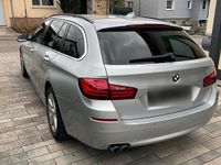 Gebraucht BMW 520 190 PS (139 kW) 2016 Silber Kombi