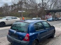 Gebraucht Renault Clio II 60 PS (44 kW) 2003 Blau Kleinwagen