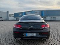 Gebraucht Mercedes C300 245 PS (180 kW) 2019 Schwarz Coupé