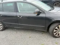 Gebraucht Skoda Superb 160 PS (117 kW) 2012 Schwarz Kombi