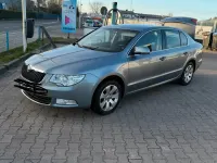 Gebraucht Skoda Superb 160 PS (117 kW) 2009 Silber Limousine