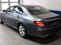 Gebraucht Mercedes E220 Avantgarde 194 PS (142 kW) 2016 Selenitgrau Limousine