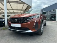 Gebraucht Peugeot 5008 Allure 136 PS (100 kW) 2024 Braun SUV