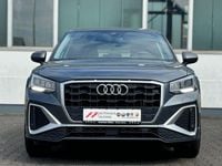Gebraucht Audi Q2 S-Line 150 PS (110 kW) 2024 Grau SUV