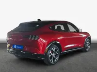 Gebraucht Ford Mustang Mach-E 258 kW (351 PS) 2022 Lucid red metallic SUV
