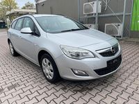 Usata Opel Astra 100 CV (73 kW) 2011 Argento Station wagon
