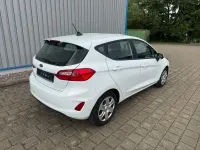 Gebraucht Ford Fiesta Cool & Connect 75 PS (55 kW) 2020 Weiß Kleinwagen