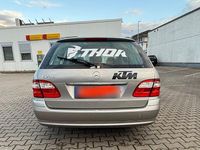 Gebraucht Mercedes E240 Elegance 177 PS (130 kW) 2003 Grau Kombi