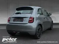 Gebraucht Fiat 500e La Prima 86 kW (118 PS) 2023 Colore esterno (mineral grau) Kleinwagen