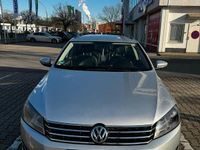 Gebraucht VW Passat 140 PS (102 kW) 2011 Silber Kombi
