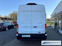 Gebraucht Ford Transit Trend 131 PS (96 kW) 2022 Weiss Van / Kleinbus